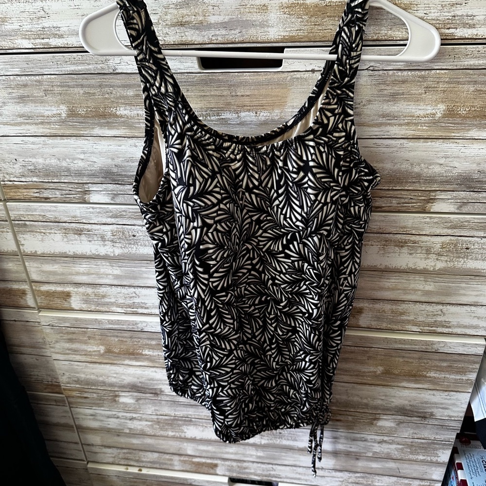 🖤🤍 T.H.E Swim Tankini Top Black White Leaf Print Size 14